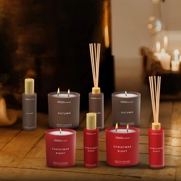 11oz Smells Like Christmas Candle Sale - Image 4